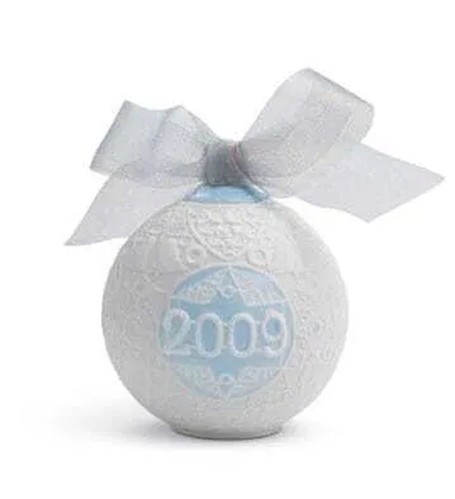 Lladro Christmas Ball 2009 Ornament