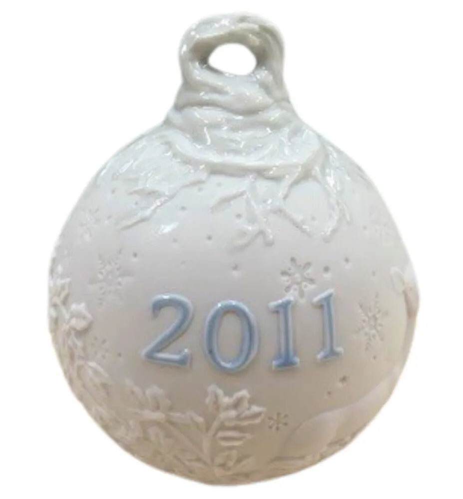 Lladro Christmas Ball 2011 Ornament
