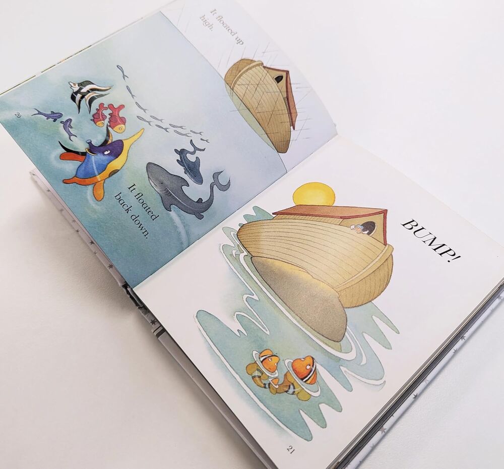Baby's Little Bible (White)