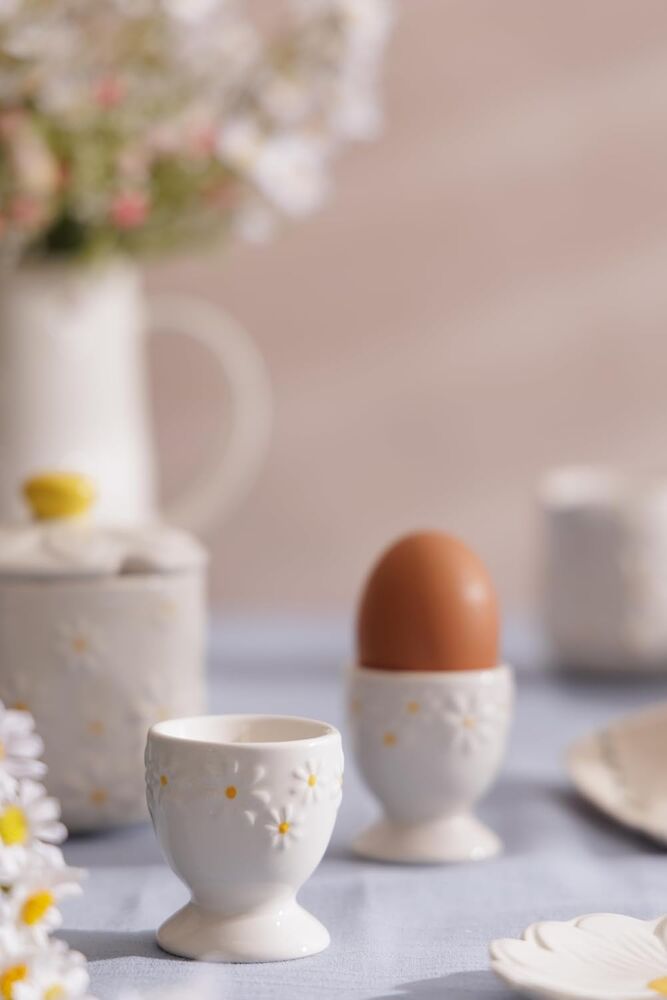 Price & Kensington - Daisy Egg Cups (Set of 2)