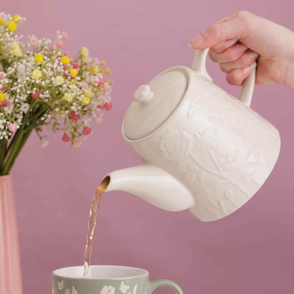 Mason Cash - In The Meadow Cream Teapot - 800ml