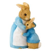Beatrix Potter Mini Figurine - Mrs Rabbit & Peter