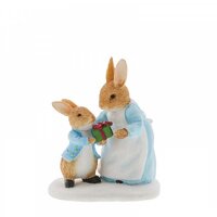 Beatrix Potter Peter Rabbit Miniature Figurine - Mrs Rabbit Passing Peter a Present