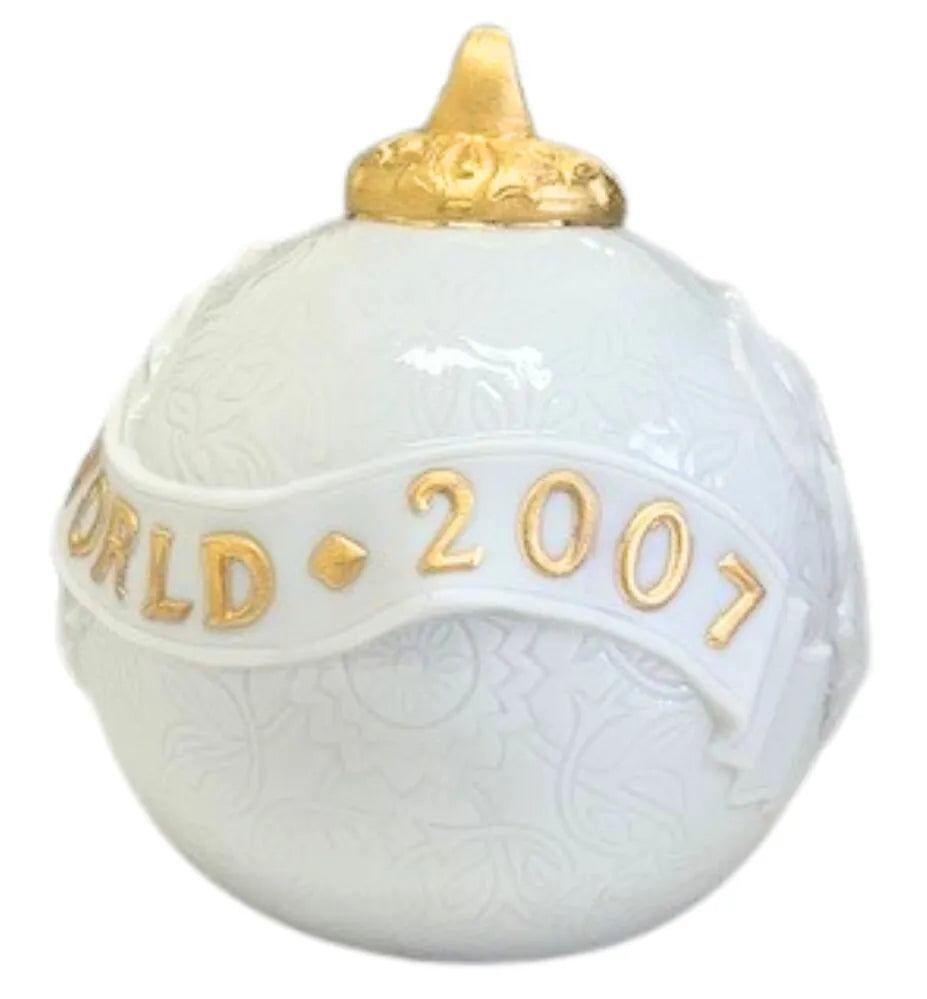 Lladro Christmas Ball Re-Deco 2007 Ornament