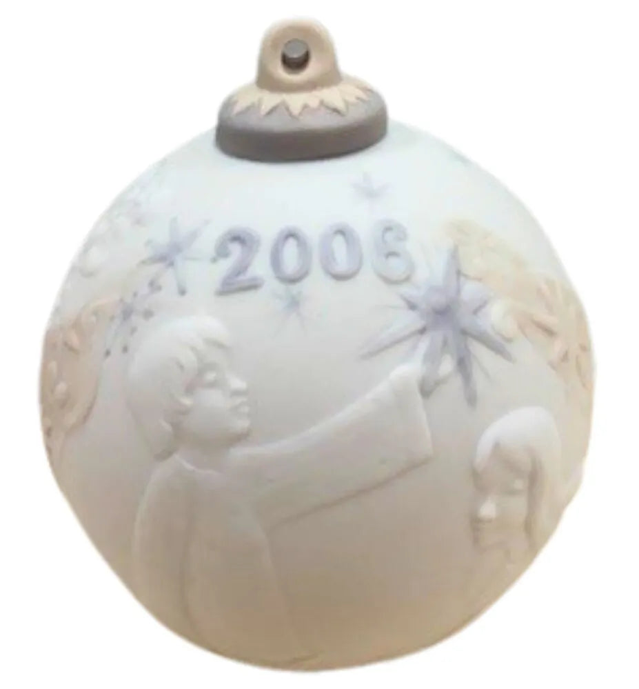 Lladro Christmas Ball 2006 Ornament