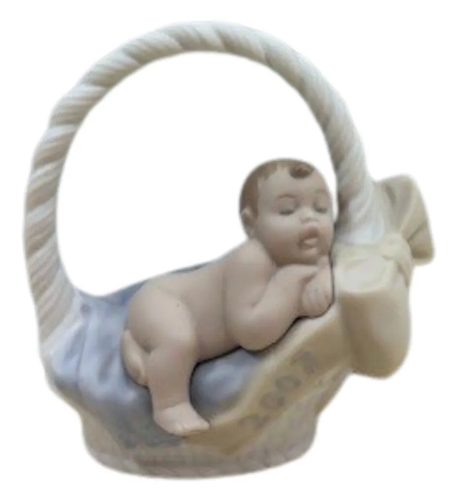 Lladro Christmas Born In 2007 Boy Ornament