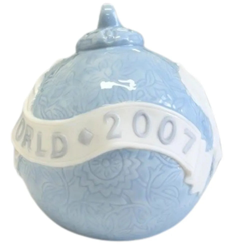 Lladro Christmas Ball 2007 Ornament