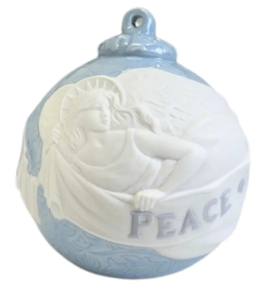 Lladro Christmas Ball 2007 Ornament