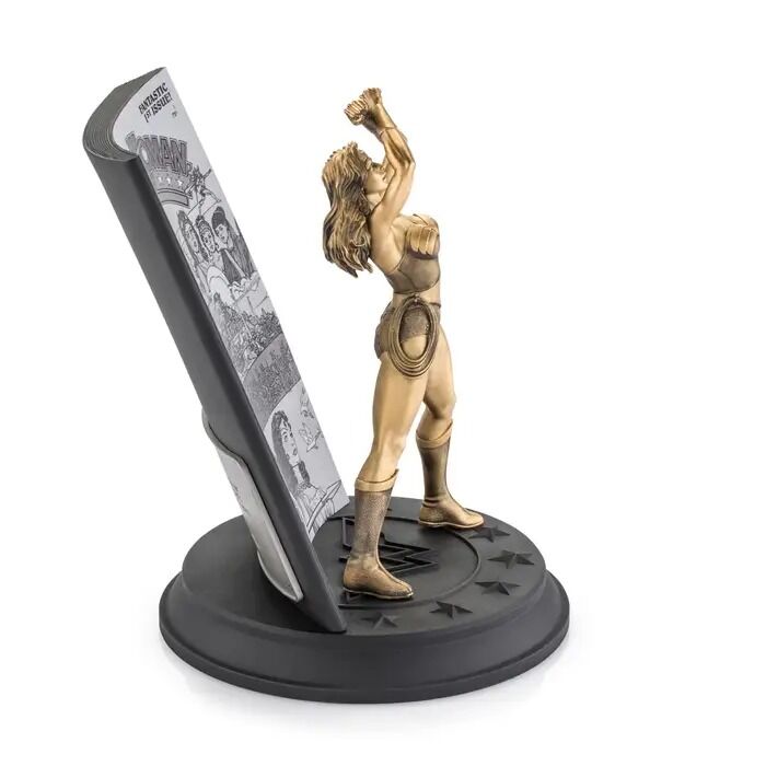 Royal Selangor DC - Limited Edition Gilt Wonder Woman Volume 2 #1