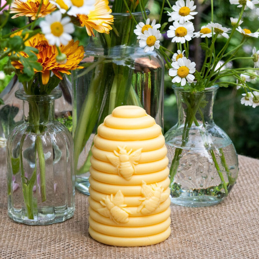 Heathcote & Ivory - Busy Bees Beehive Soap
