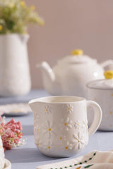 Price & Kensington - Daisy Milk Jug (275ml)