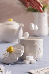 Price & Kensington - Daisy Sugar Bowl
